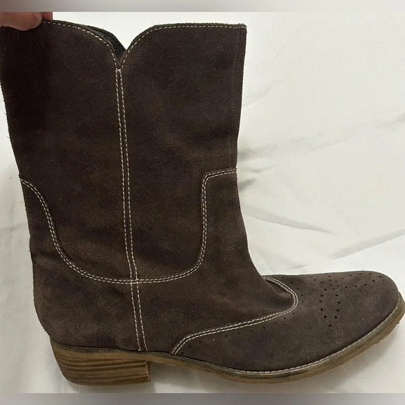 American Eagle Women’s Brown Leather Boots Size 10 - Picture 2 of 10